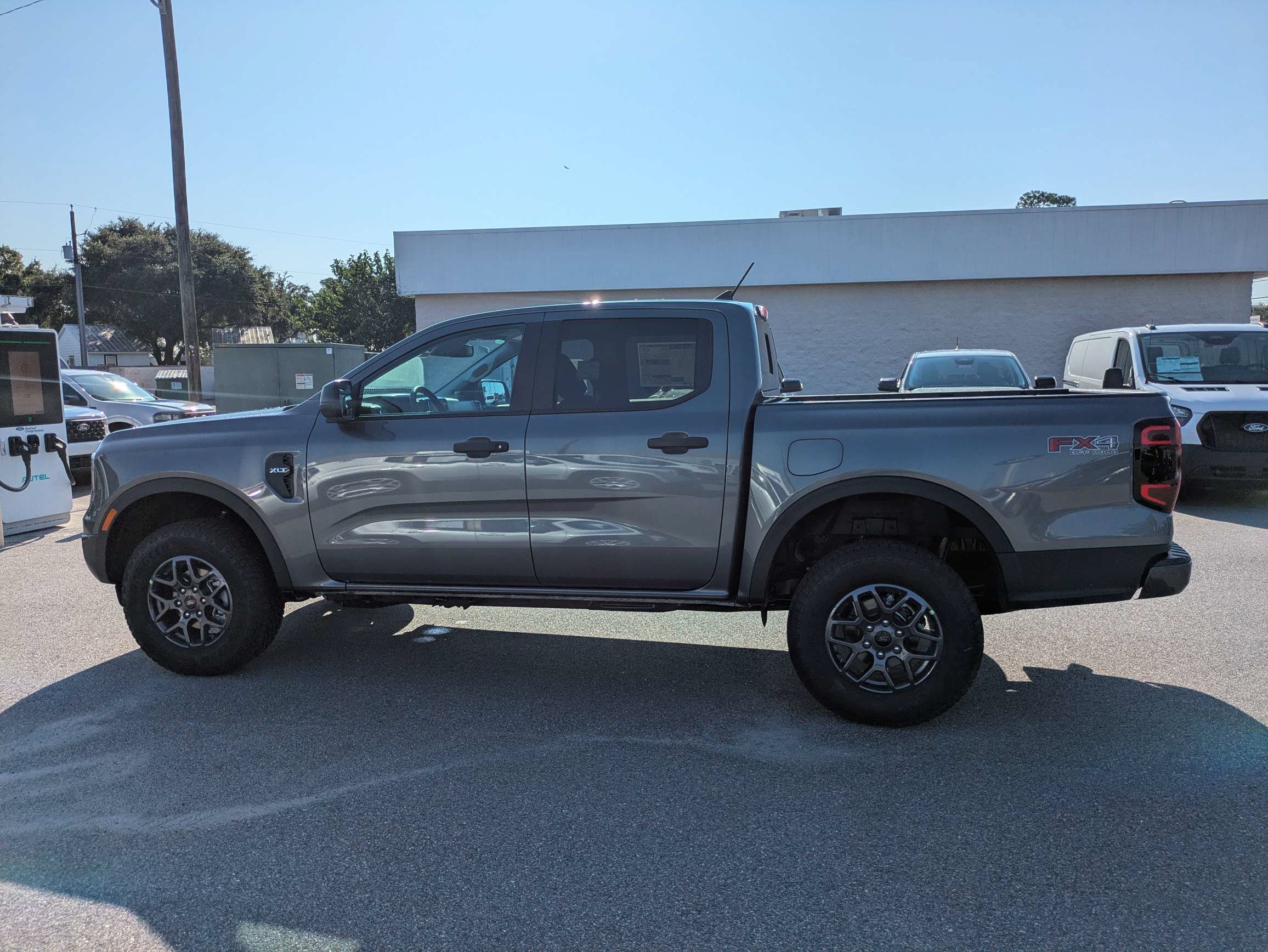 New 2026 Ford Ranger XLT w/ Equipment Group 301A High AWD/4WD image 7