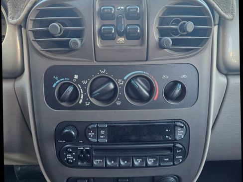 Used 2004 Chrysler PT Cruiser w/ PWR Convenience Group FWD image 27