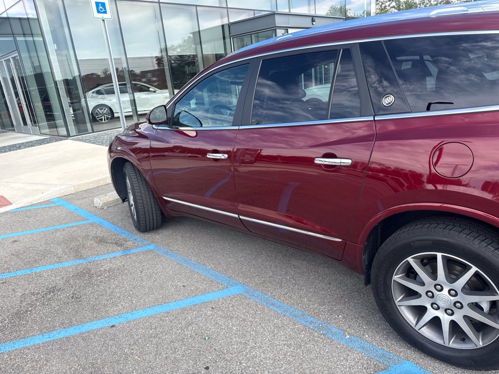 Used 2016 Buick Enclave Leather AWD/4WD image 16