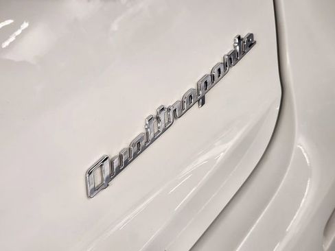 Used 2022 Maserati Quattroporte Modena RWD image 13