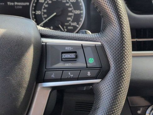Used 2025 Mitsubishi Outlander SE FWD image 22