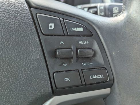 Used 2018 Hyundai Tucson Value w/ Cargo Package FWD image 17