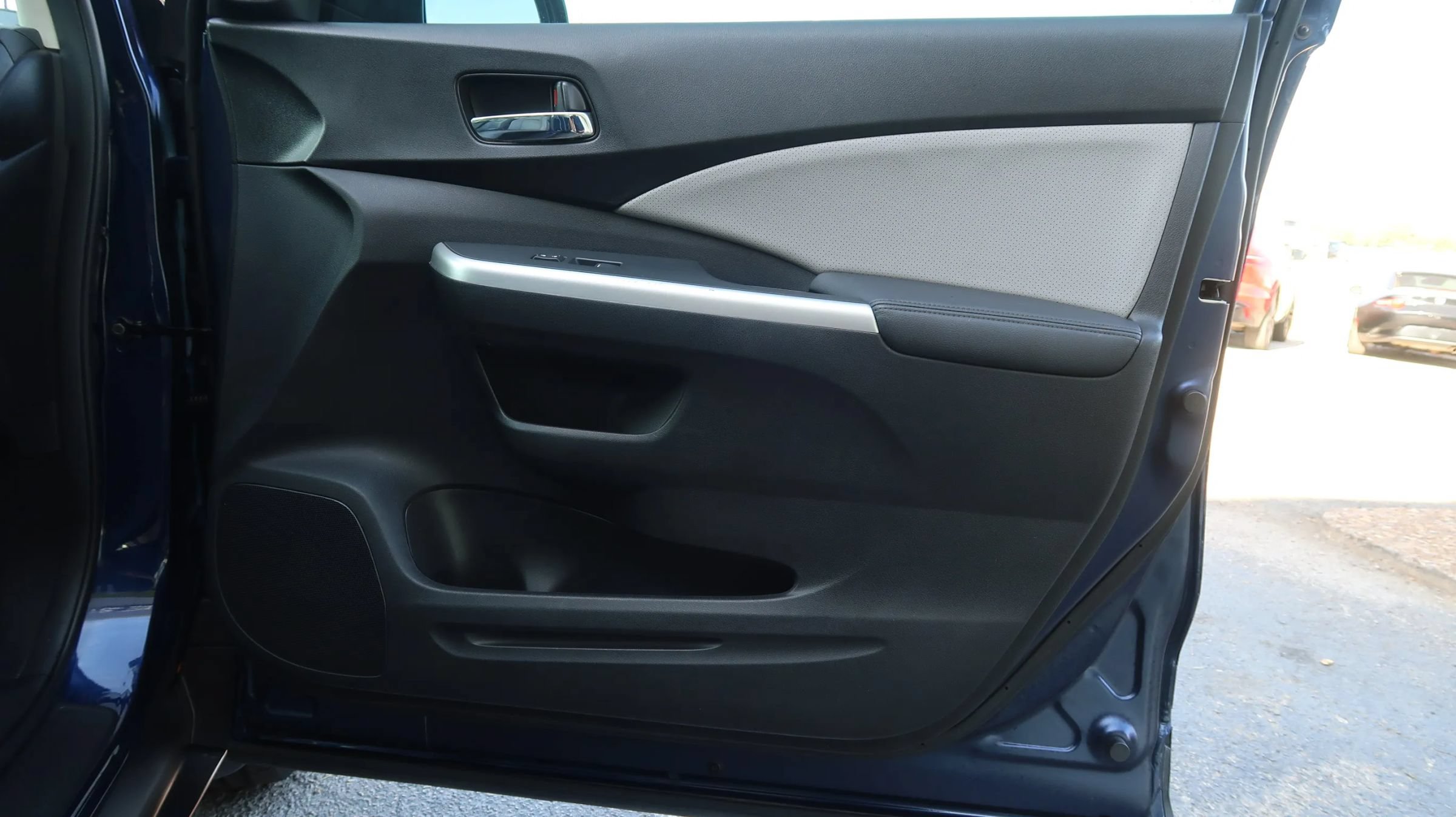 Used 2016 Honda CR-V EX-L image 45