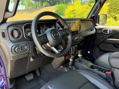 Used 2026 Jeep Wrangler Unlimited Rubicon 392 w/ Quick Order Package 27X Moab AWD/4WD image 15