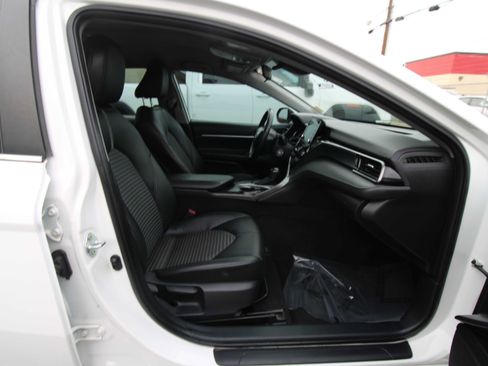 Used 2023 Toyota Camry SE image 51