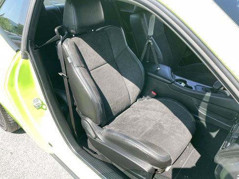 Used 2023 Dodge Challenger R/T w/ Plus Package image 23