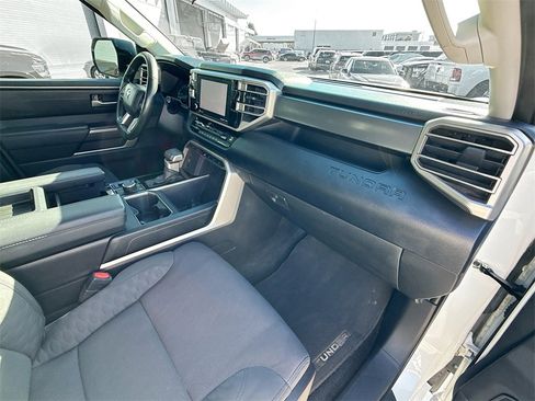Used 2022 Toyota Tundra SR5 image 32