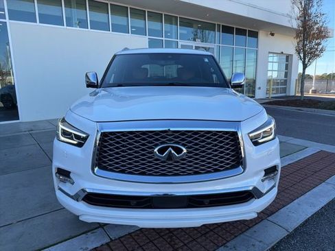 Used 2021 INFINITI QX80 Sensory w/ All-Season Package image 2