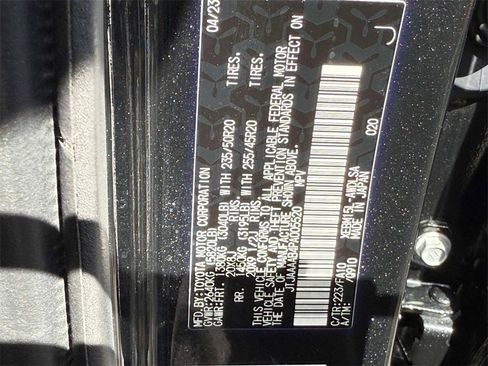 Used 2023 Lexus RZ 450e Premium image 34