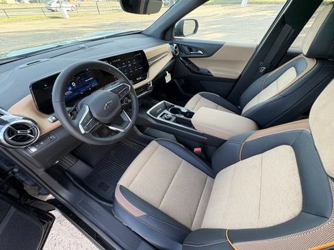 New 2026 Chevrolet Equinox ACTIV w/ Safety and Technology Package FWD image 11