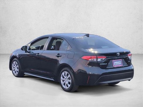Used 2023 Toyota Corolla LE FWD image 7