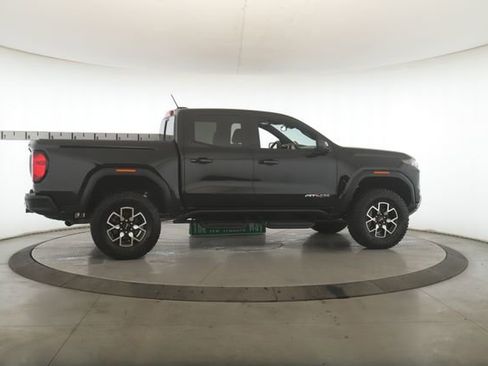 Used 2024 GMC Canyon AT4X image 6