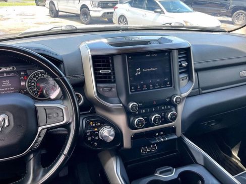 Used 2017 GMC Sierra 1500 SLT w/ All Terrain X Package AWD/4WD image 9