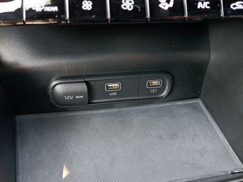 Used 2022 Kia K5 GT-Line FWD image 34