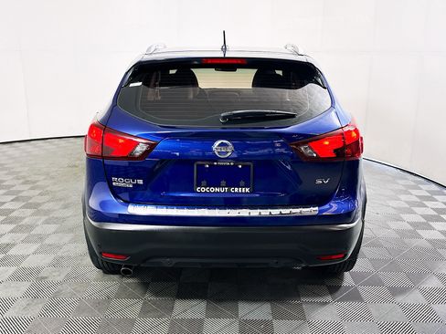 Used 2019 Nissan Rogue Sport SV image 4