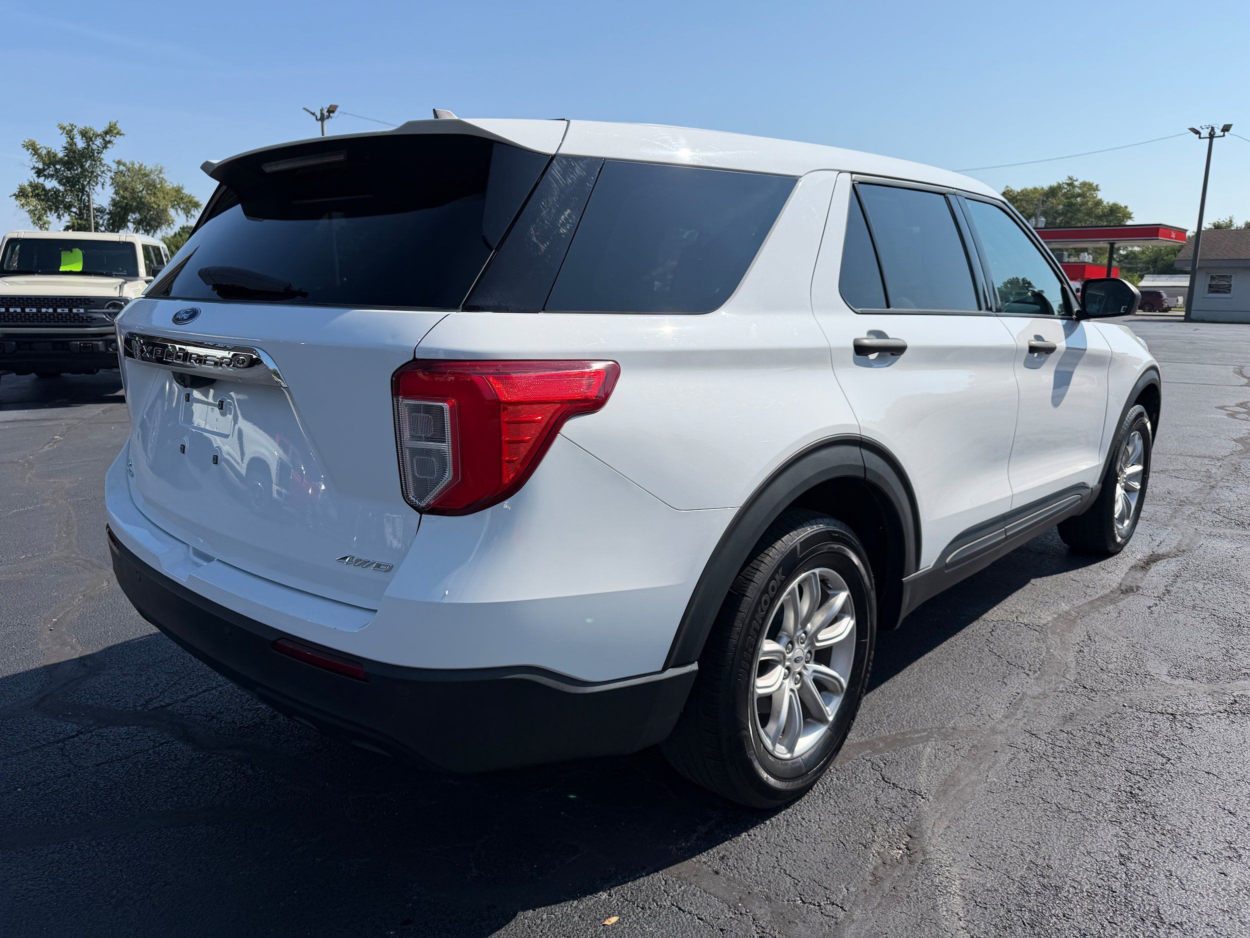 Used 2021 Ford Explorer 4WD image 7