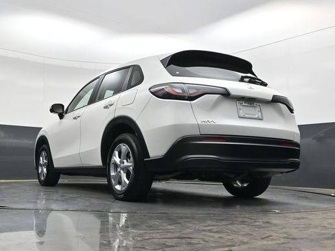 Used 2025 Honda HR-V LX image 31