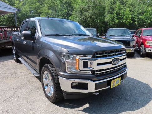 Used 2019 Ford F150 XLT w/ Equipment Group 302A Luxury AWD/4WD image 4