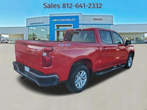 Used 2024 Chevrolet Silverado 1500 LT image 7