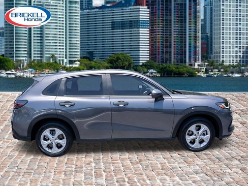 Certified 2024 Honda HR-V LX image 4