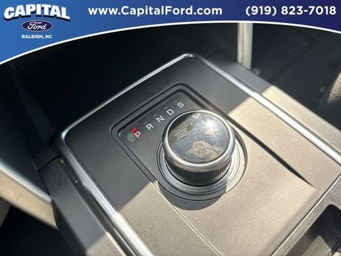 Used 2019 Land Rover Discovery Sport HSE AWD/4WD image 31