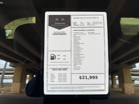 Used 2020 GMC Yukon XL SLT w/ Premium Edition image 33