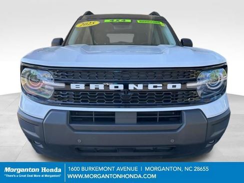 Used 2025 Ford Bronco Sport Outer Banks w/ Outer Banks Tech Package+ AWD/4WD image 2