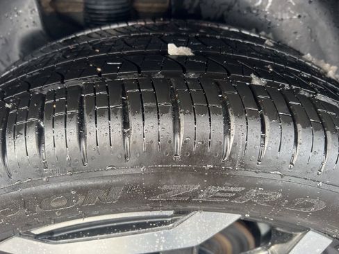 Certified 2023 Kia Telluride S w/ S Sunroof Package image 43