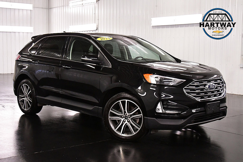 Used 2024 Ford Edge Titanium AWD/4WD image 1