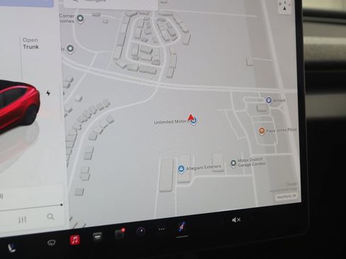 Used 2024 Tesla Model 3 Standard Range image 9