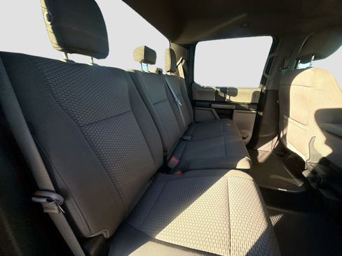 Used 2018 Ford F150 XLT image 25