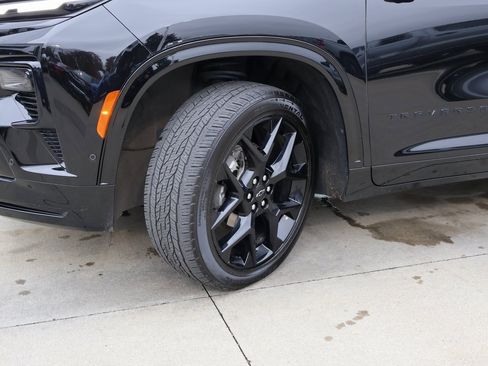 Certified 2024 Chevrolet Traverse RS w/ LPO, Floor Liner Package image 44