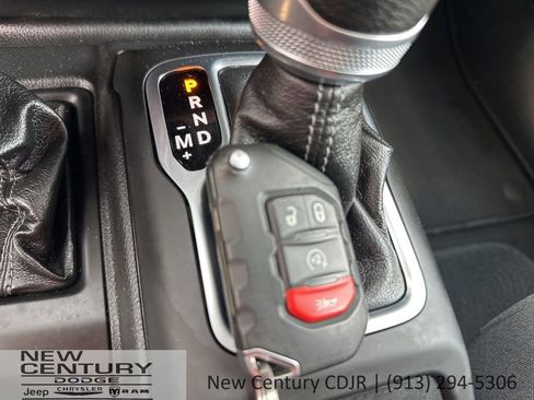 Used 2024 Jeep Wrangler Unlimited Sport AWD/4WD image 41