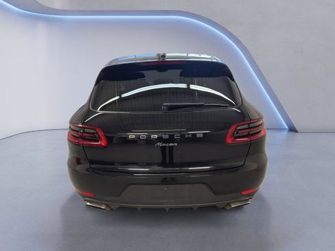Used 2018 Porsche Macan AWD/4WD image 5