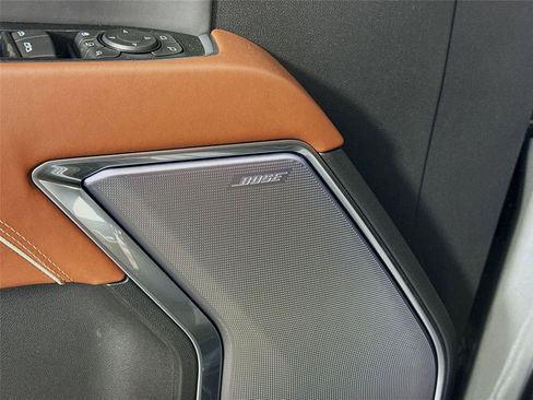 New 2026 GMC Sierra 3500 Denali Ultimate AWD/4WD image 13