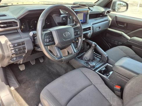 Used 2024 Toyota Tacoma SR AWD/4WD image 21