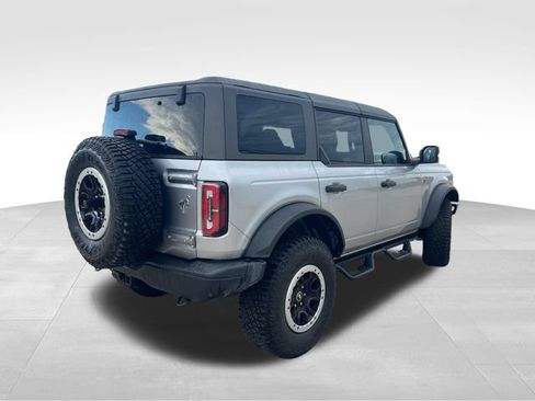 Used 2023 Ford Bronco Badlands w/ Sasquatch Package AWD/4WD image 11
