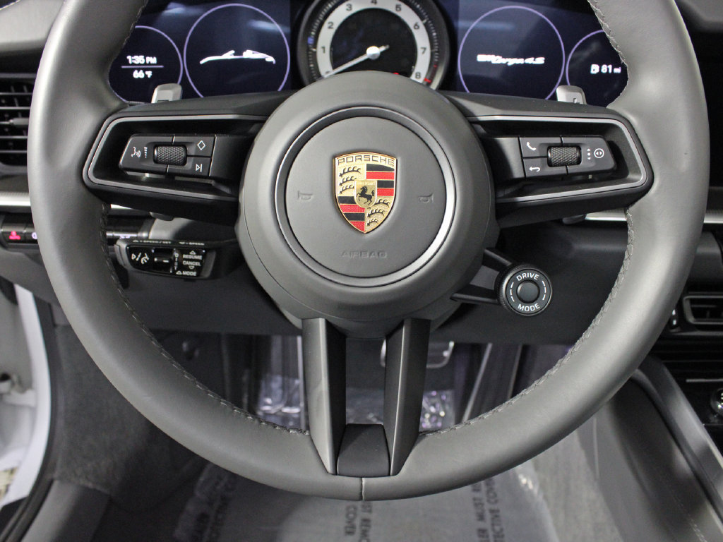 Certified 2021 Porsche 911 Targa 4S w/ Premium Package AWD/4WD image 31