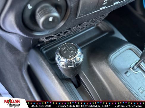 Used 2018 Jeep Wrangler Unlimited Sport S image 16