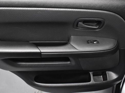 Used 2005 Honda CR-V EX image 16
