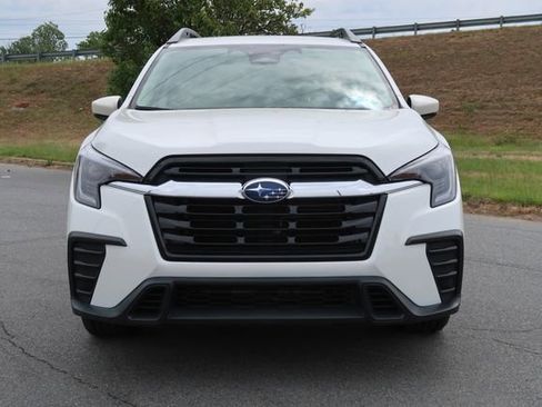 Certified 2024 Subaru Ascent Premium w/ Convenience Package AWD/4WD image 2
