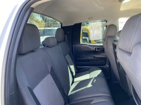 Used 2014 Toyota Tundra SR image 21