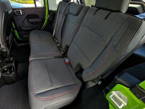 New 2025 Jeep Wrangler Unlimited Rubicon w/ Steel Bumper Group image 20