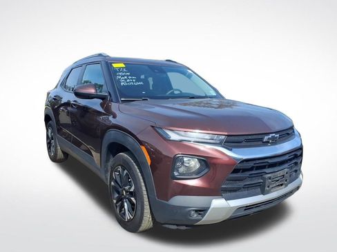 Certified 2023 Chevrolet TrailBlazer LT image 3