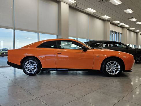 New 2025 Dodge Charger R/T w/ Quick Order Package 25M R/T image 3