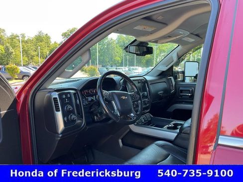 Used 2019 Chevrolet Silverado 2500 LTZ w/ Duramax Plus Package AWD/4WD image 23