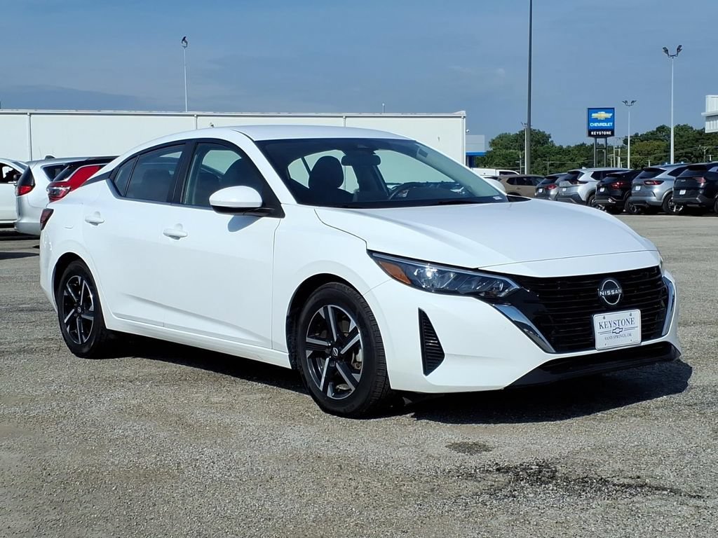 Used 2024 Nissan Sentra SV FWD image 1