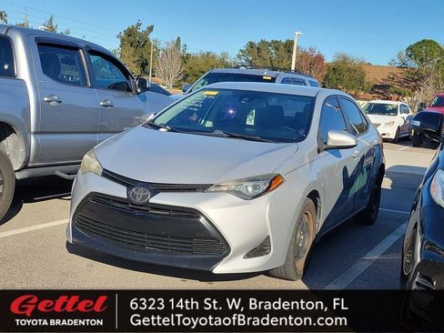 Used 2019 Toyota Corolla LE image 13