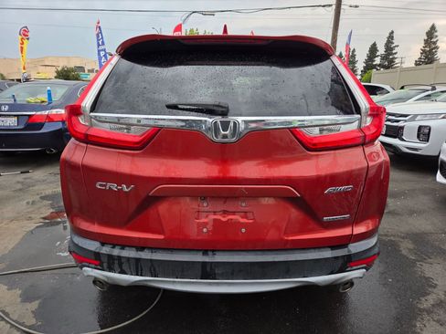 Used 2017 Honda CR-V Touring image 3