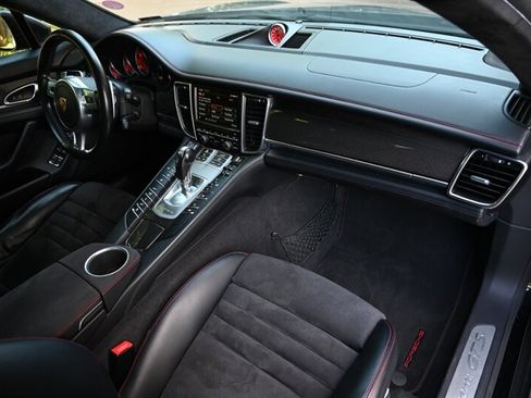 Used 2015 Porsche Panamera GTS AWD/4WD image 20